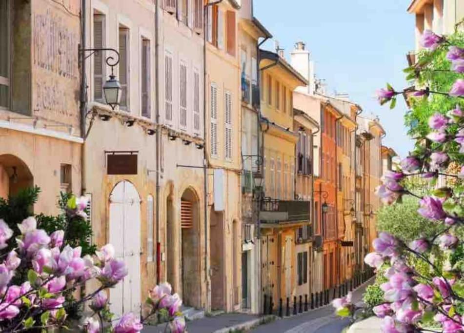 Studio Au Coeur D'Aix Avec Balcon Et Parking Aix-en-Provence Ngoại thất bức ảnh